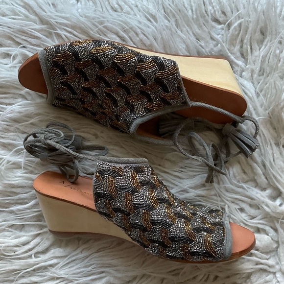 Anthropologie Gray Beaded Suede Tassels Wrap Open Toe Wedge Sandals EUC Size 37 - Picture 4 of 12